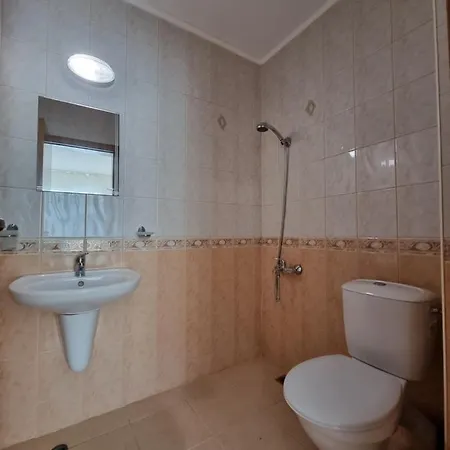 Apartment 2 Bedroom Sunny In South Sveti Vlas