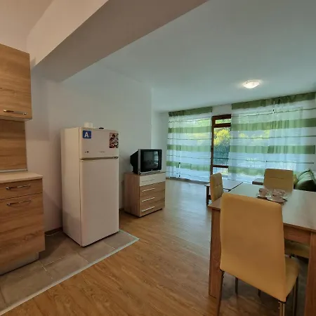 2 Bedroom Sunny In South Sveti Vlas