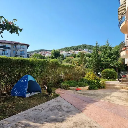 2 Bedroom Sunny In South Sveti Vlas